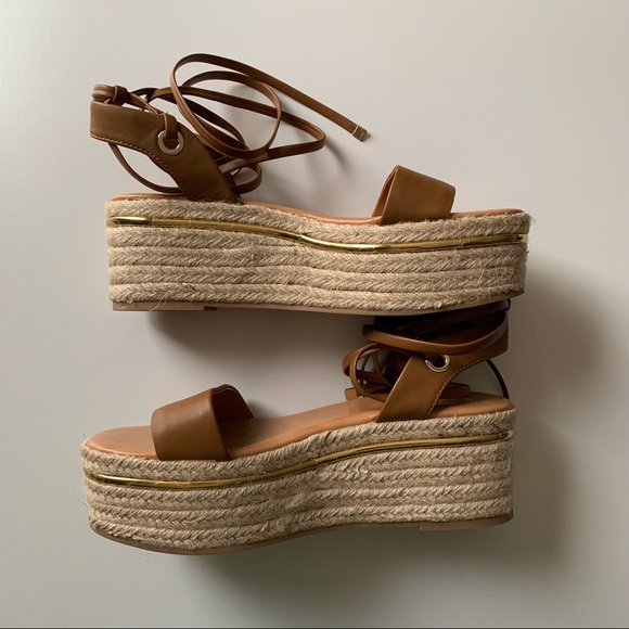 Bleeker & Bond Lace Up Sandals - Picture 2 of 4